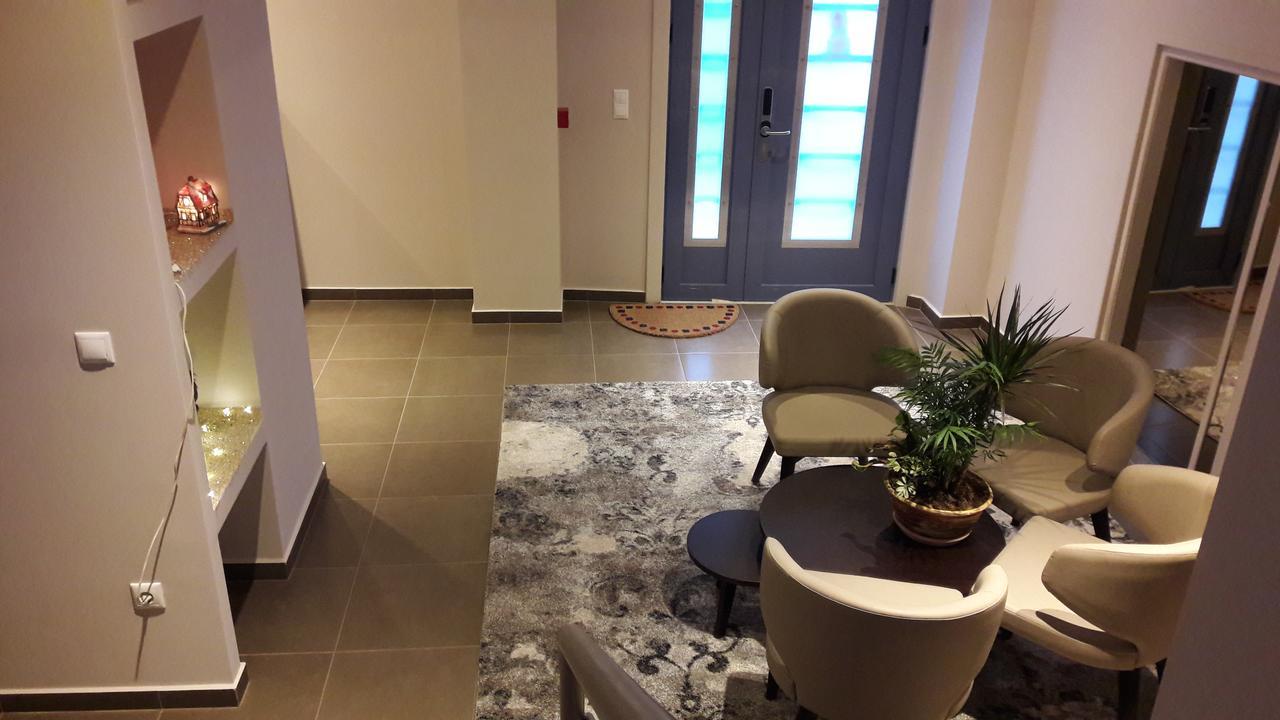 Angels Aparthotel Ермиони Екстериор снимка